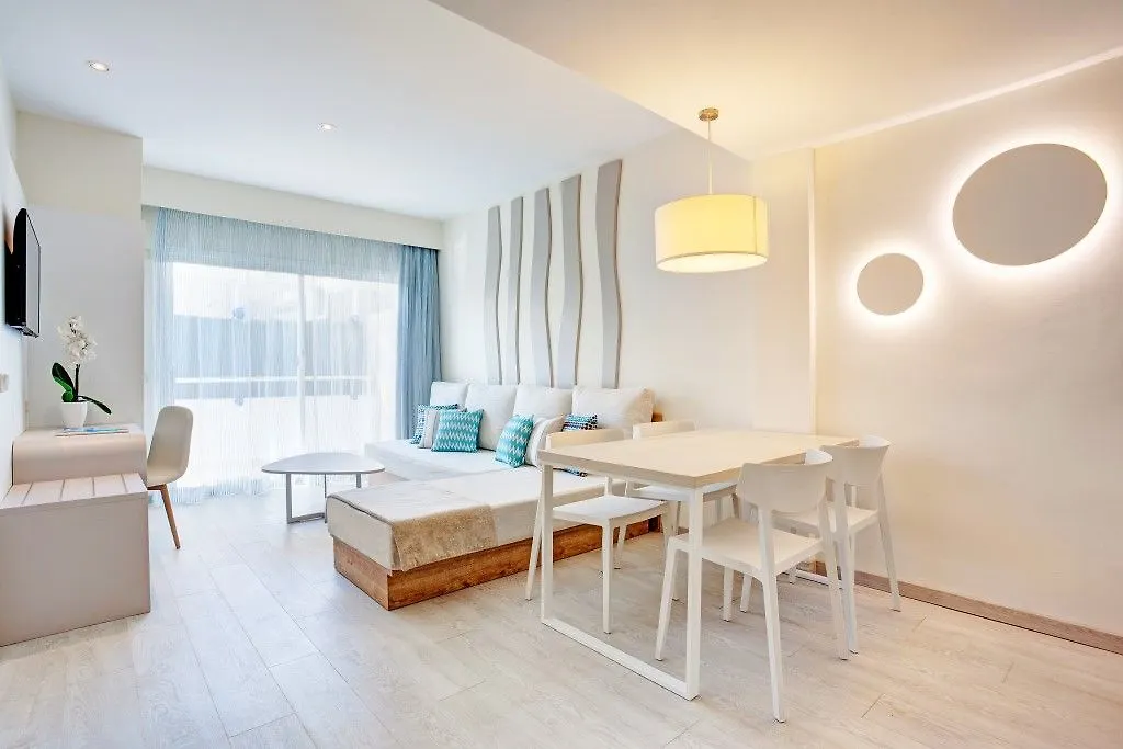Hotel apartamentowy Grupotel Mallorca Mar Cala Bona